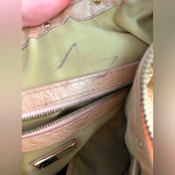 Gianni Versace - Special Edition - Couture Powder Pink Ostrich Leather Handbag - Picture 10 of 11